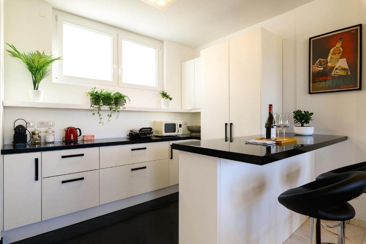 Apartament Peaceful Penthouse With Garage By Ndp Rent Rzym Zewnętrze zdjęcie